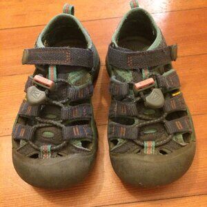 Keens Sandals Toddler size 10